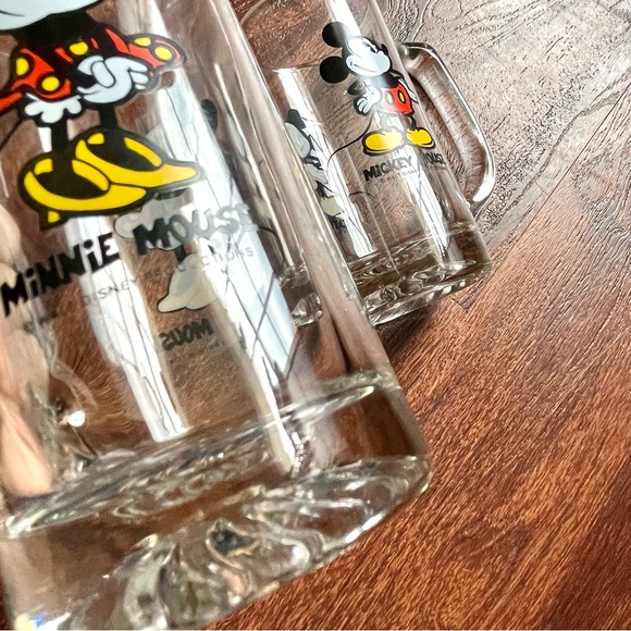 Vintage Disney 1970s Tall Drinking Glasses with Handle Mickey & Minnie Mouse - Picture 4 of 9